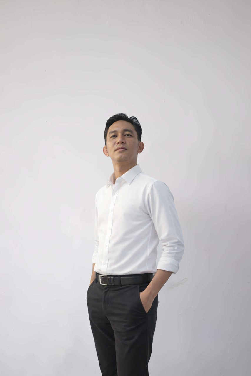 Feliks Eldad Larobu, S.T., M.T.